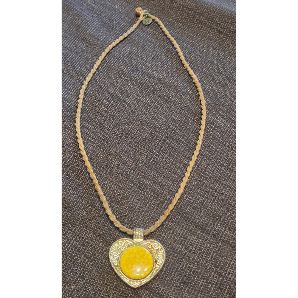 Magnabilities Magnetic Heart Pendant Necklace Yellow Filigree Silver Tn Tan Cord